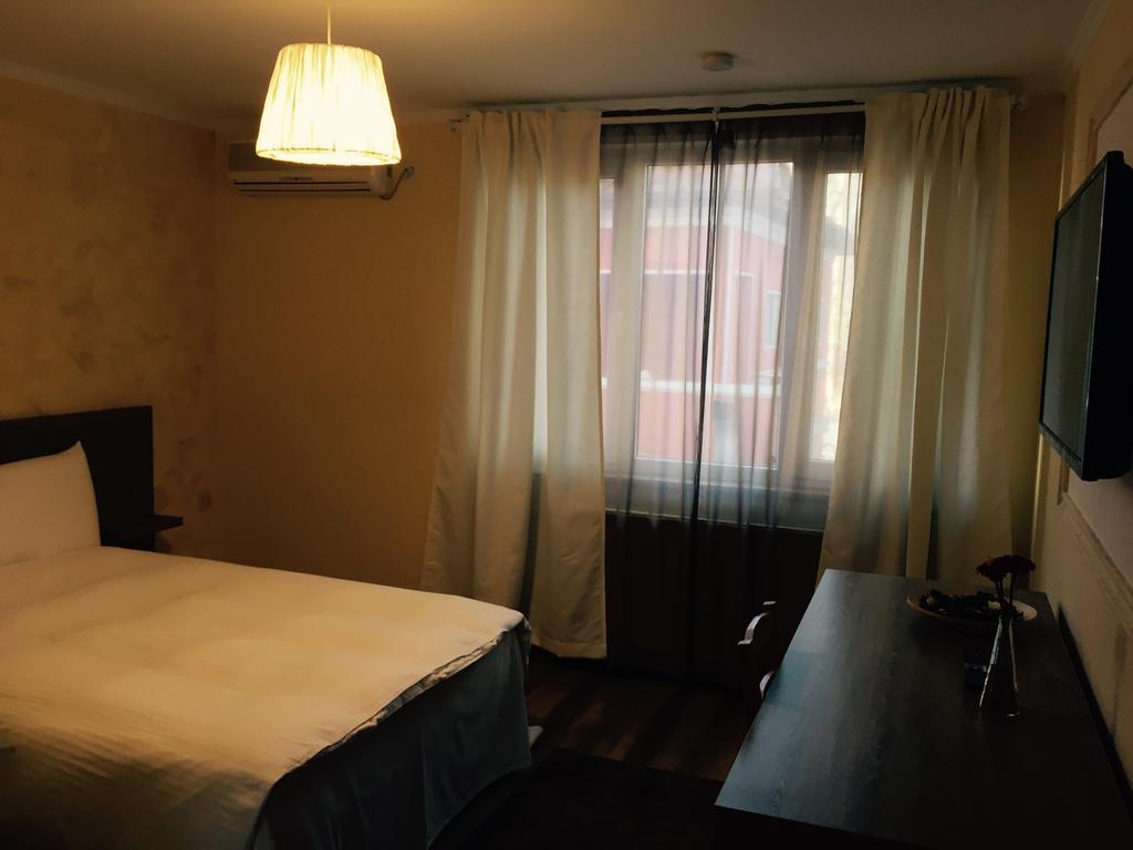 Hotel Mic Bucharest Bilik gambar