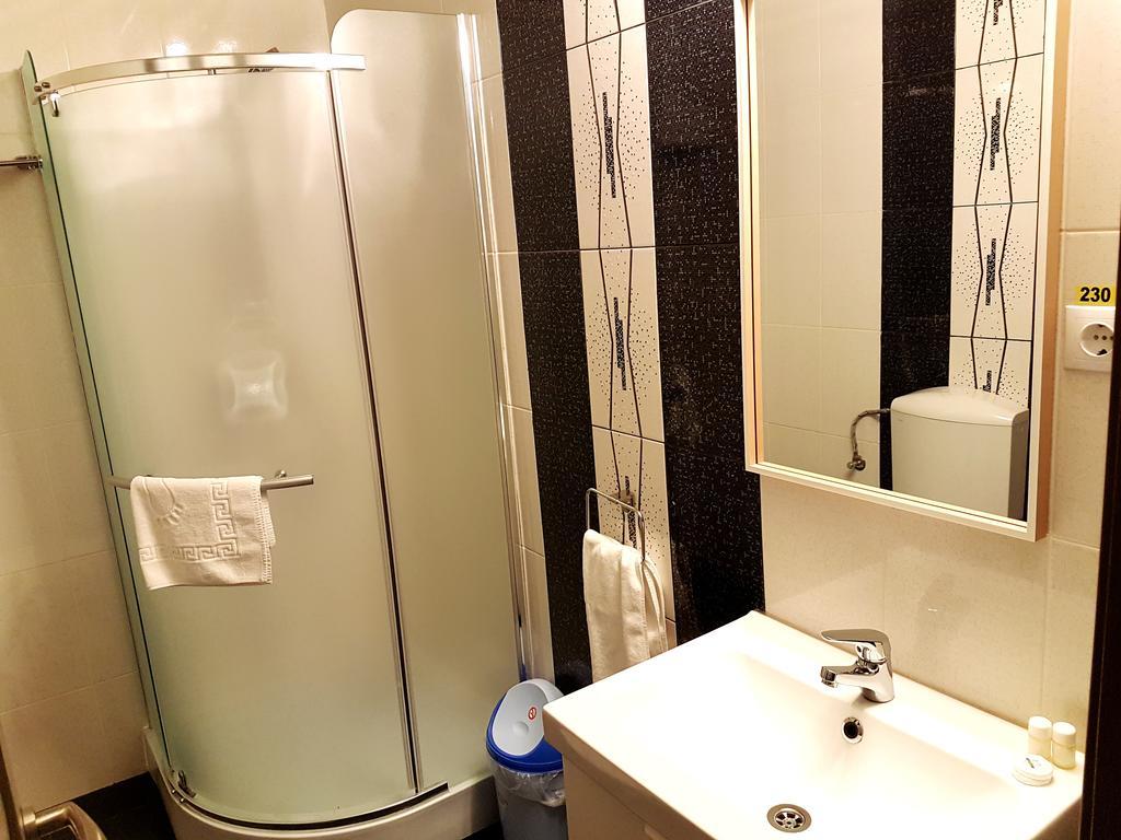 Hotel Mic Bucharest Luaran gambar