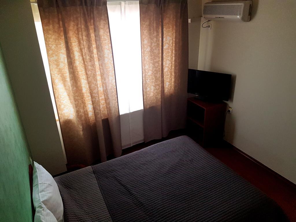 Hotel Mic Bucharest Luaran gambar