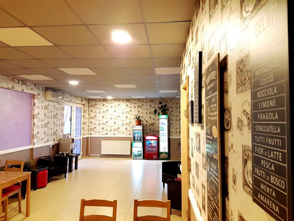 Hotel Mic Bucharest Luaran gambar